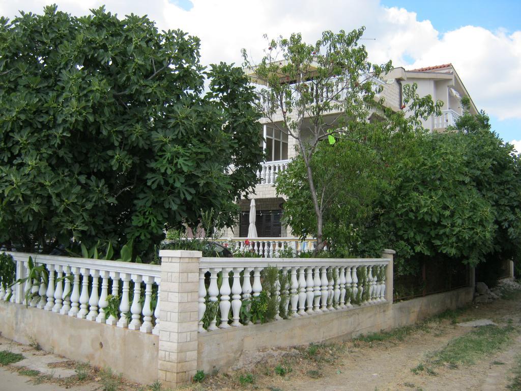 Apartments Nestor Tribalj Extérieur photo