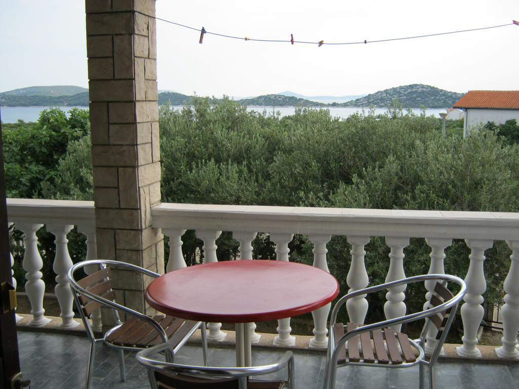 Apartments Nestor Tribalj Extérieur photo