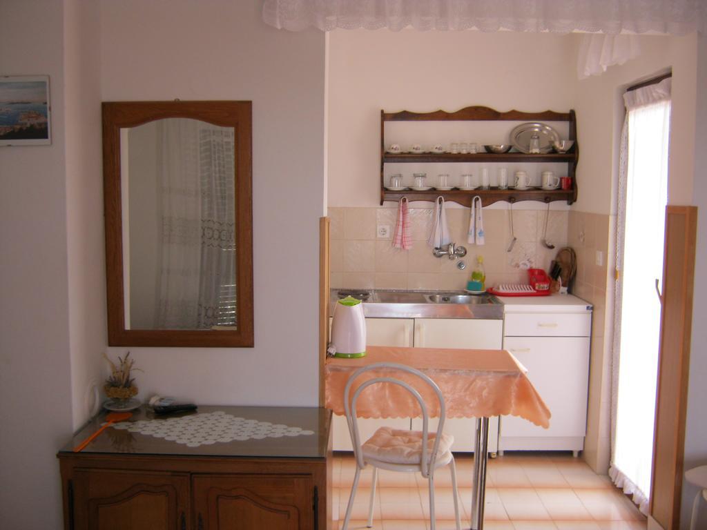 Apartments Nestor Tribalj Extérieur photo
